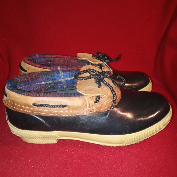 Eddie Bauer Duck Shoes size 6 - Picture 3 of 4